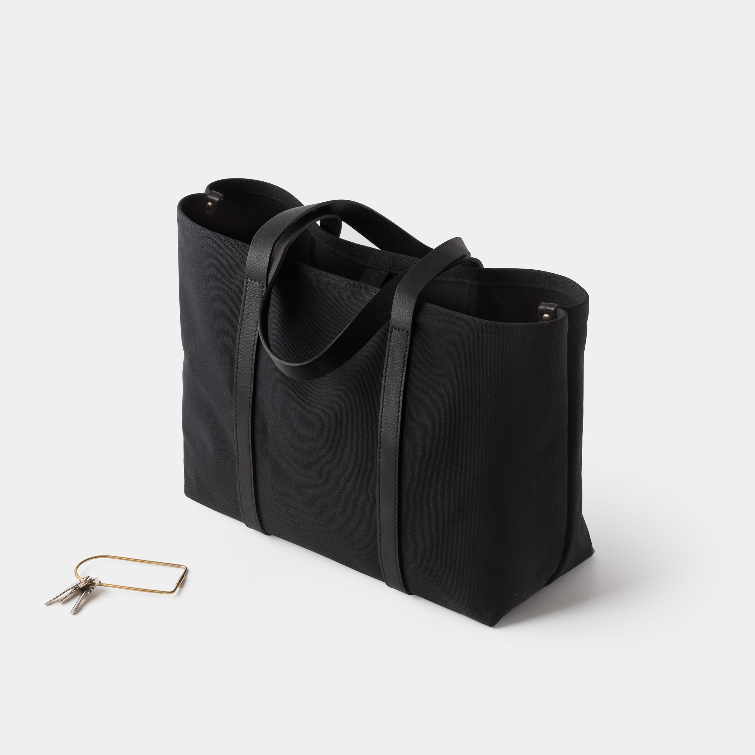 Cano Leather Handle Tote Black angle