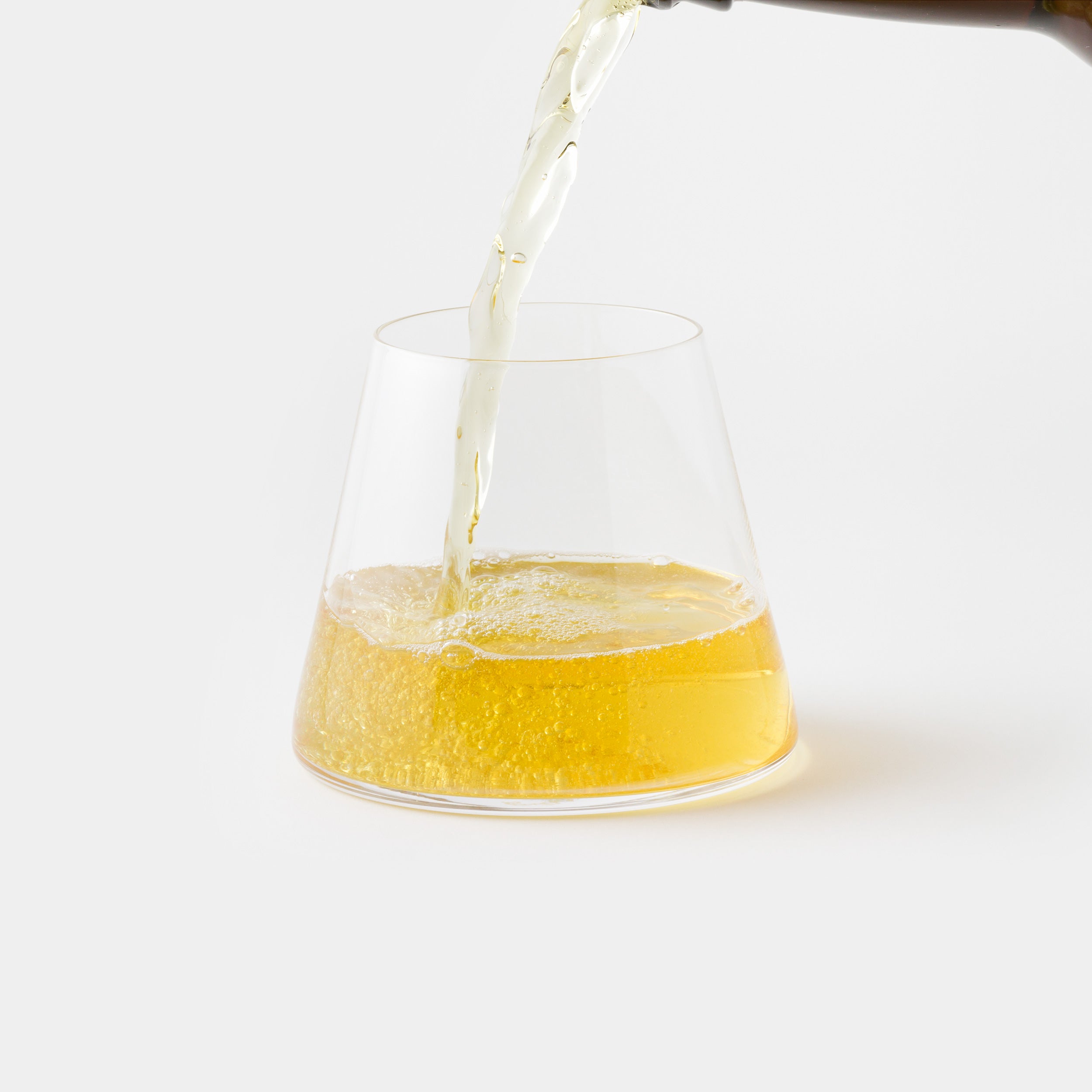 Lager being poured into a Fujiyama Glass.