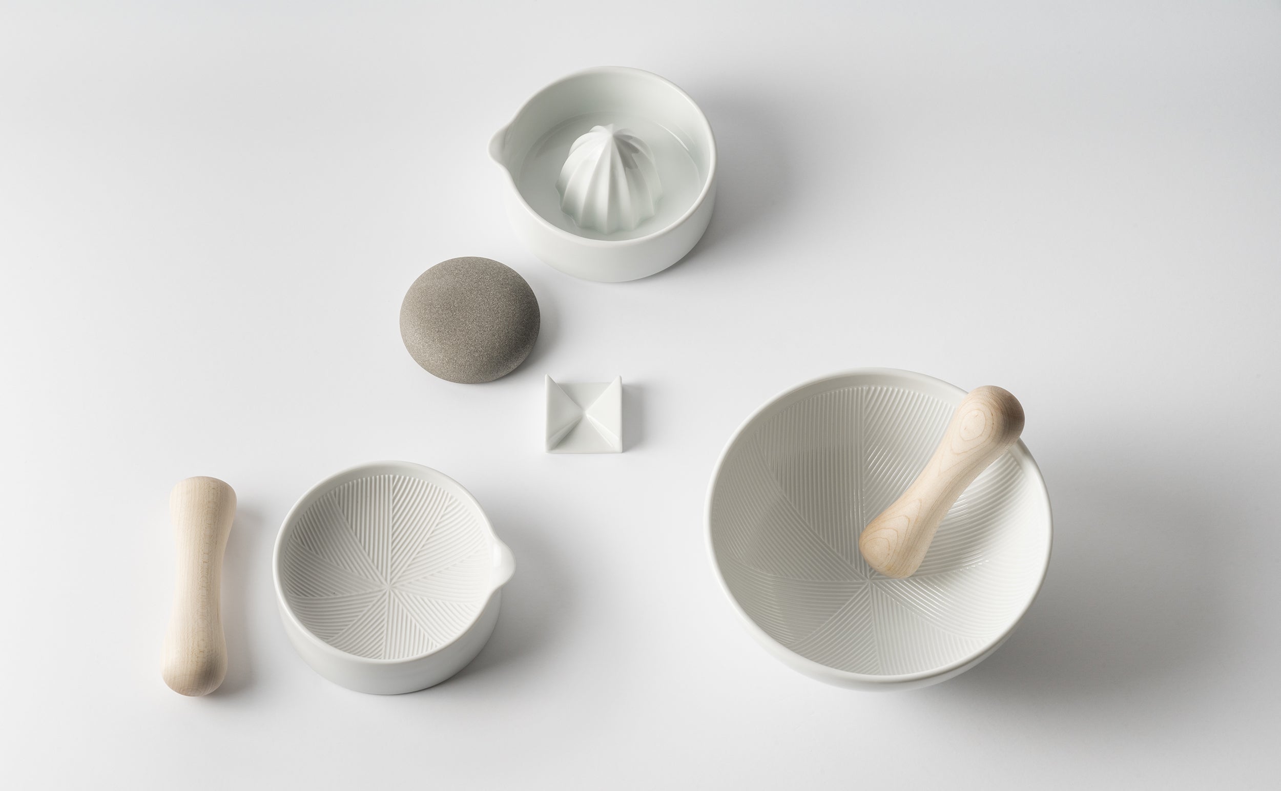 Shitaku Lemon Squeezer by Makoto Koizumi for Kihara