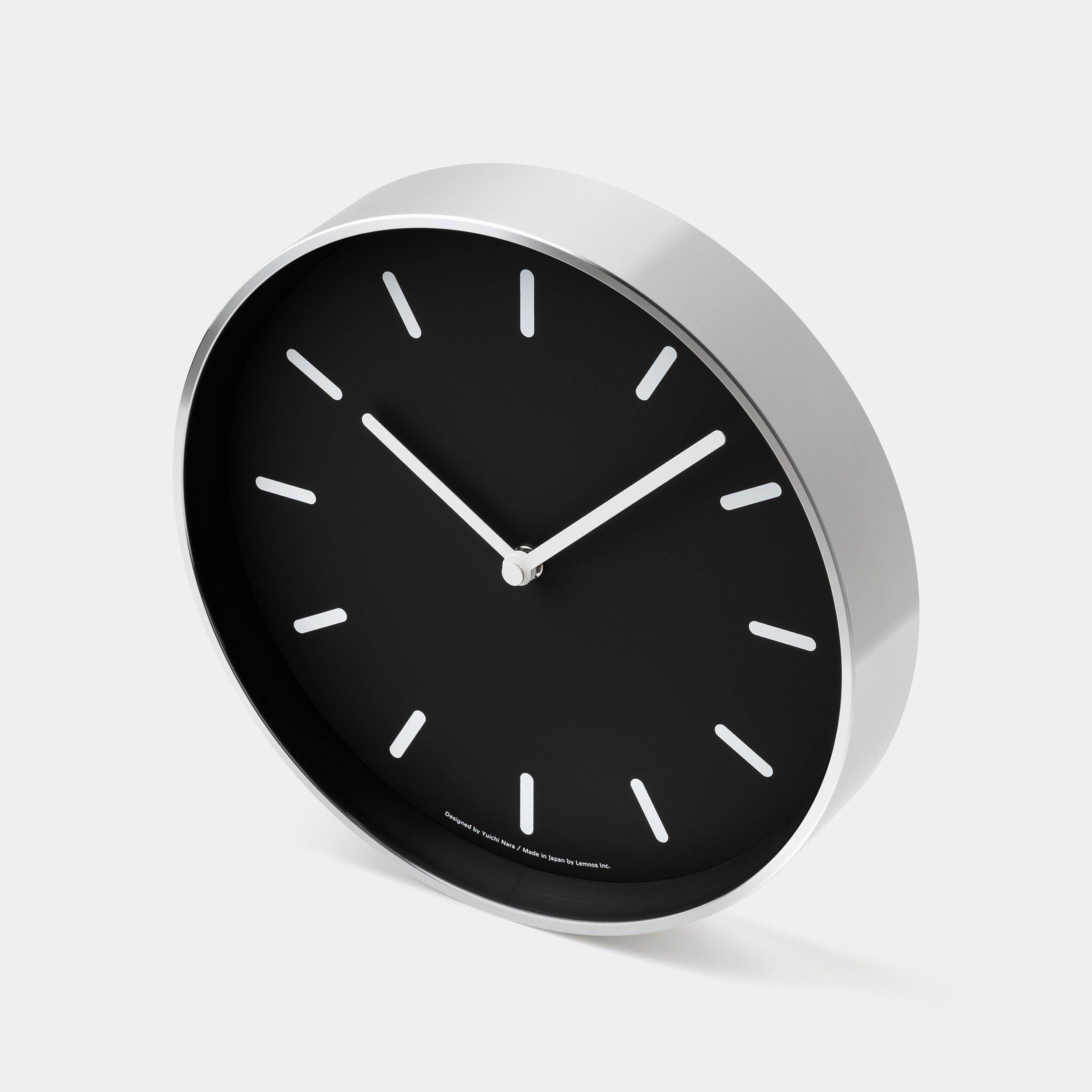 Mono Clock – Black angle
