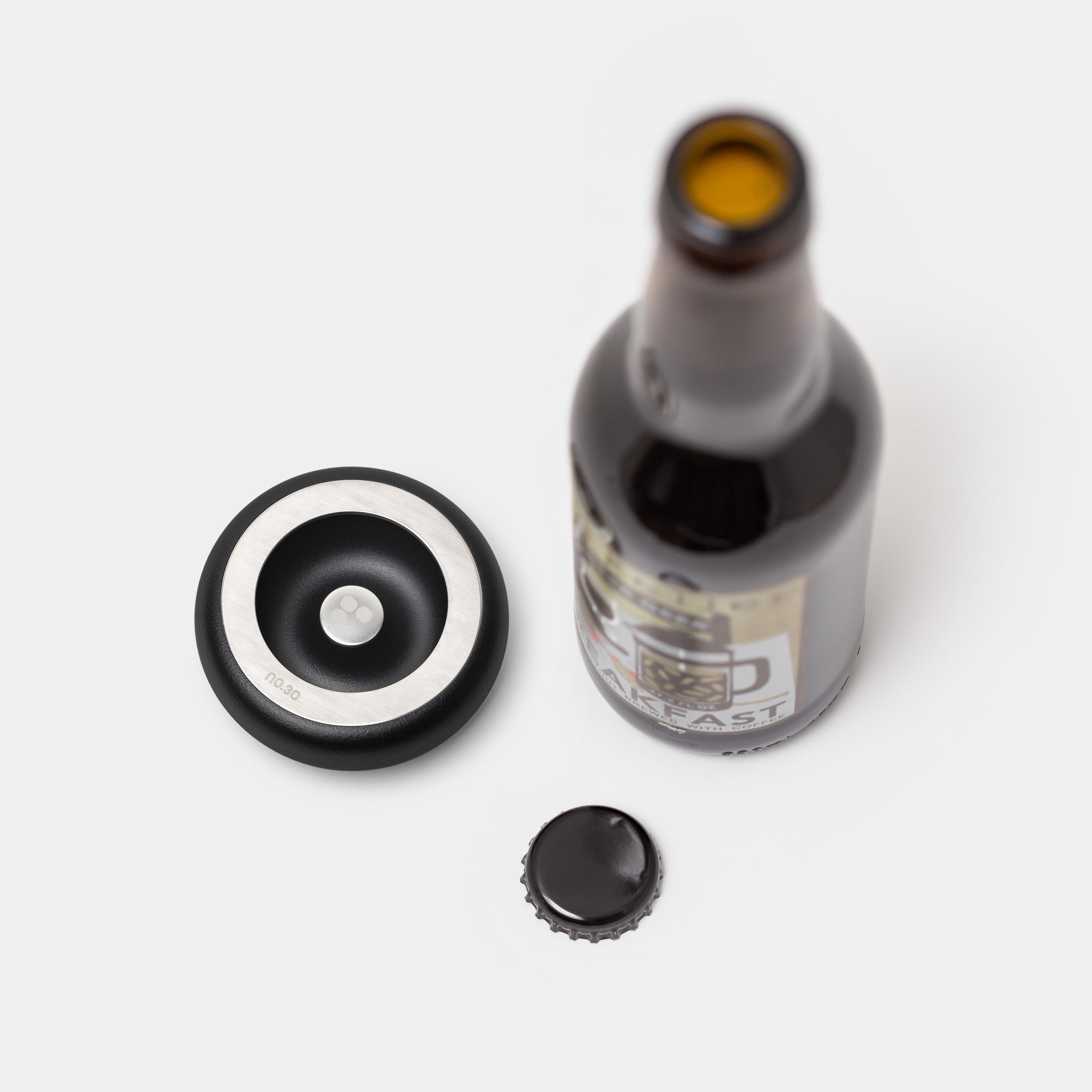 No.30 Ganbei Bottle Opener Black bottom
