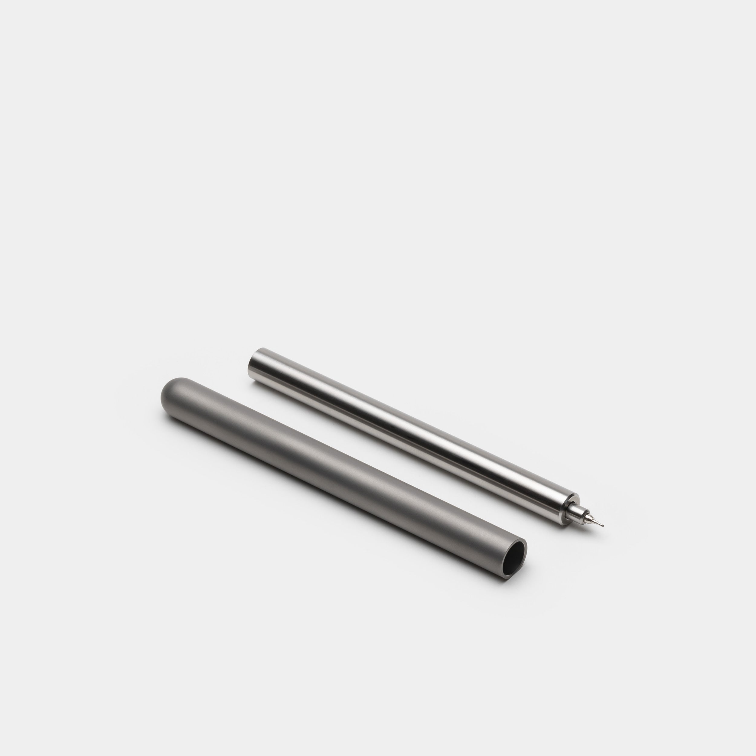 Pen Type–B – Titanium Matte open